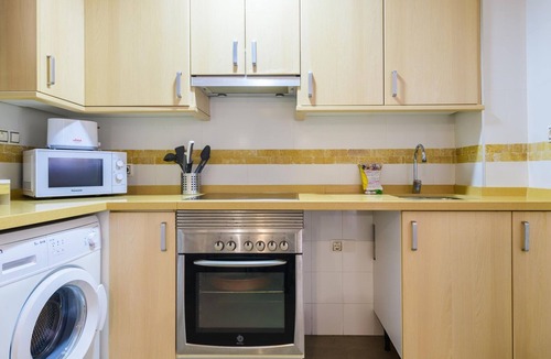 El Pilar Apartment | Central apartment, sophisticated decor, 3 bedrooms in Valencia