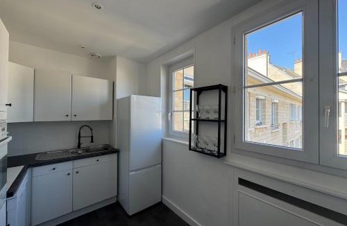Vaugueux Apartment | Central apartment with balcony - castle view