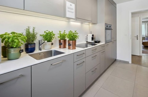 Oerlikon Apartment | Central Apartment with luxury style & Netflix!