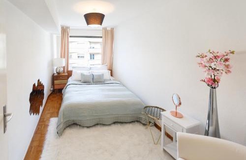 Montreux City Centre Apartment | Central Apartment with Terrace