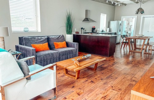 Downtown Greensboro Apartment | Central Apt: Xbox S, Walk to Tanger & Coffee Shop + Amenities