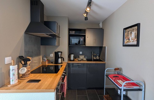 Arcachon Apartment | Central Arcachon - Beautiful 1BR with Loggia and Secured Parking