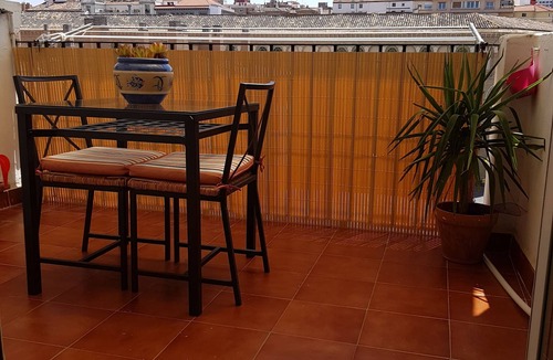 San Pablo Apartment | Central, Attic with garage