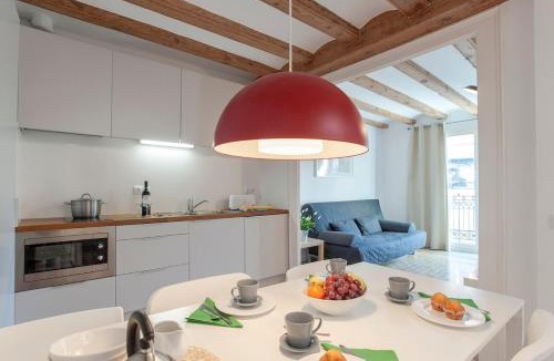 Gothic Quarter Apartment | Central Azulete