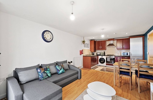 Bishop's Stortford Apartment | Central Bishops Stortford 2BR Apartment