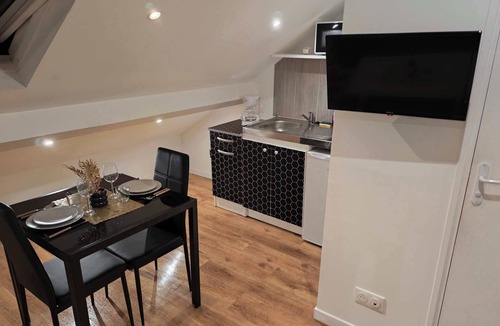 Charleville-Mezieres Apartment | Central Charleville-Mézières Studio with Parking