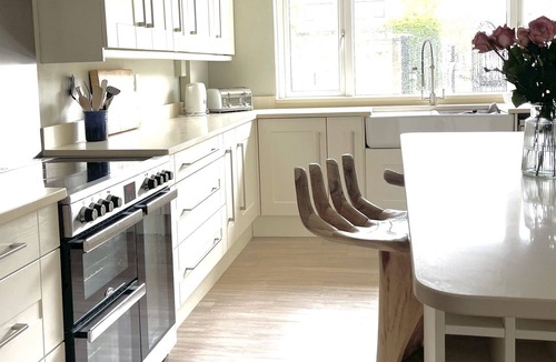 Leckhampton House | Central Cheltenham Step Free House