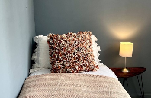 Leckhampton House | Central Cheltenham Step Free House