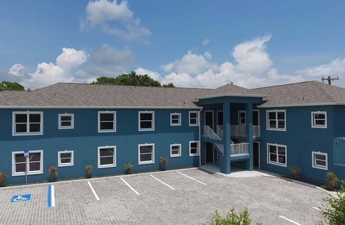 Arlington Park Condo | Central City Condominiums #203 2BR/2BA