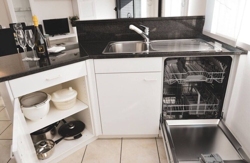 Lugano Apartment | Central City Suite Apartment