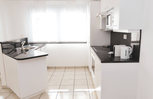 Lugano Apartment | Central City Suite Apartment