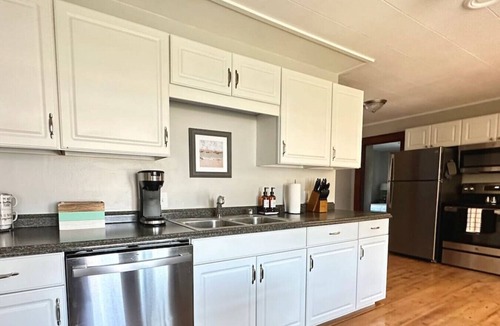 Upper Village Apartment | Central & close to trails