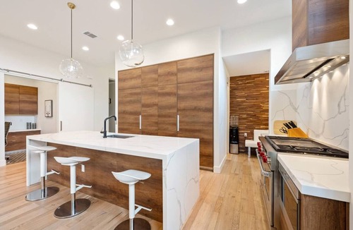 Austin House | central contemporary POOL and SPA being remodeled Feb/Mar
