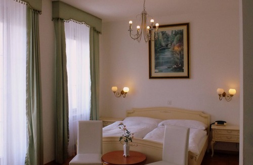 Unterseen Hotel | Central Continental Hotel
