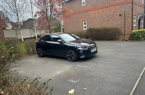 Maidenhead Apartment | Central | Contractors | Parking