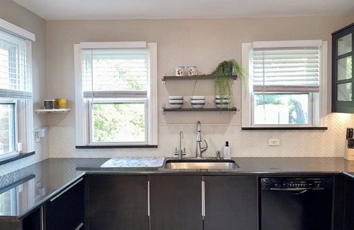 Cleveland UCD Villa | Central/Convenient/Comfort