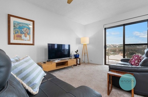 Cooks Hill Apartment | Central Cooks Hill Apartment