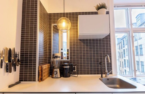 København V Condo | Central Copenhagen Apartment