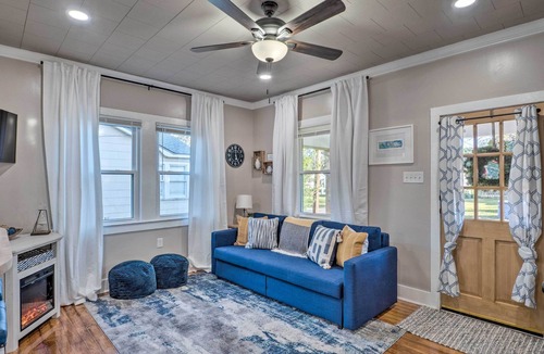 Lafayette Cottage | Central Cottage w/Grill, 1 Mi to Cajun Field