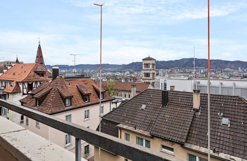 Oberstrass Apartment | Central & cozy flat overlooking the city