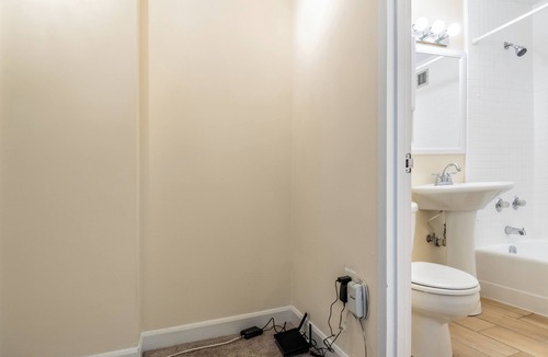 Rosslyn Apartment | Central & cozy studio 5min walk to Rosslyn metro