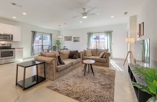 South Dallas - Fair Park House | Central Dallas 5min to Down town/Deep Ellum