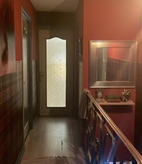 Hesdin House | Central double room with separate full bathroom