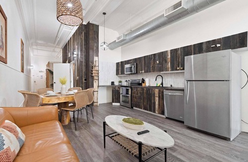 Gaslamp Quarter Apartment | Central Downtown Apt Sleeps 8 & Enjoy Gaslamp!