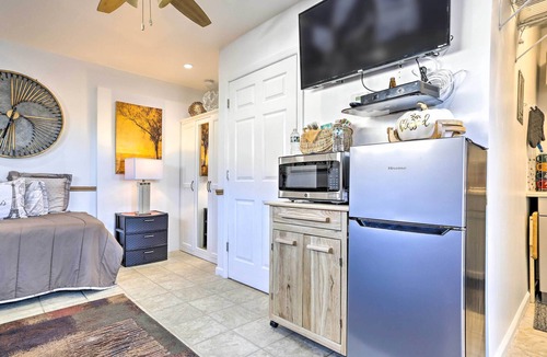 Elmont House | Central Elmont Studio w/Great Outdoor Space!