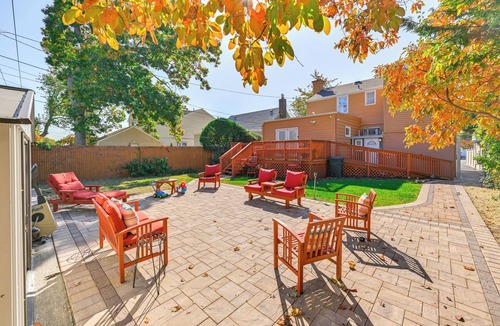 Elmont House | Central Elmont Studio w/Great Outdoor Space!