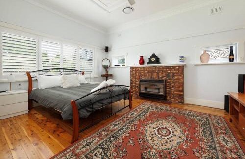 Wodonga House | Central Entertainer's Paradise