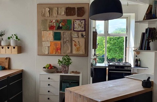 Christianshavn Condo | Central Family Apartment in Christianshavn - Close to Metro, Beach and Shopping