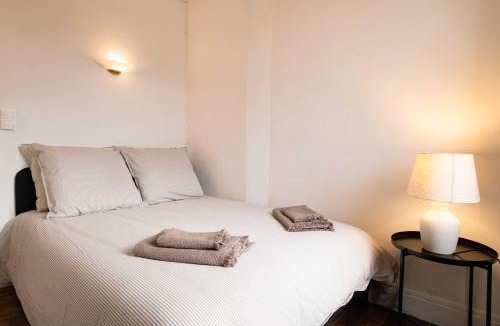 4th Arrondissement Apartment | Central Flat 4 Guests - Ile Saint Louis