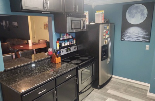 Ruskin House | Central Florida Vacation Stilt Home with pool!