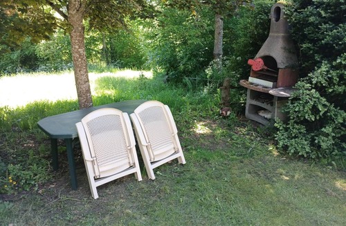 Montel-de-Gelat House | Central France, in Auvergne/Creuse, a cozy cottage in the middle of nature.