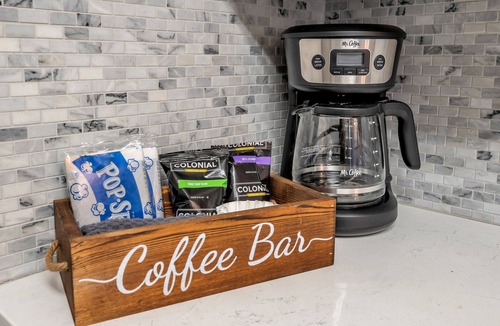 Frisco Original Donation House | Central Frisco Townhouse | Walk to Cafes & Bars