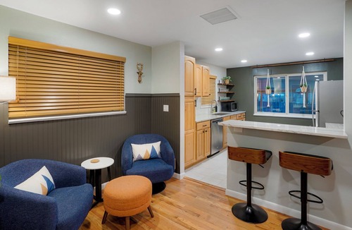 Lamar Heights Area House | Central Gem ~ Backyard Oasis with Hot Tub and Firepit
