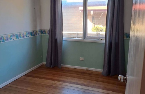 Glen Waverley House | Central glen, Ideal family heaven!