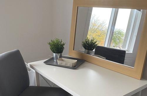 Grangemouth Apartment | Central Grangemouth Ideal Contractor Accomodation