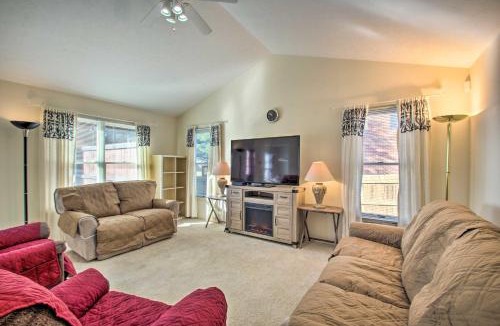 Harrisonburg House | Central Harrisonburg Home w/Fenced-In Yard!