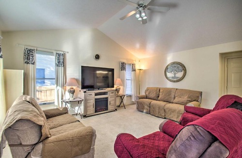 Harrisonburg House | Central Harrisonburg Home w/Fenced-In Yard!