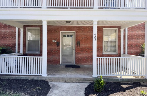 Danville Apartment | Central Haven, 2 mins from Downtown, 2bd/1bt
