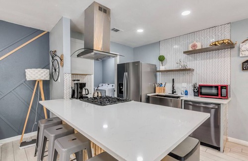 Austin House | Central/Heated Pool/Spa/Billiard Table/BBQ/Arcade/Shuffleboard