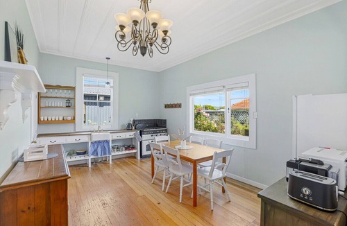 Rotorua Villa | Central Heritage Villa