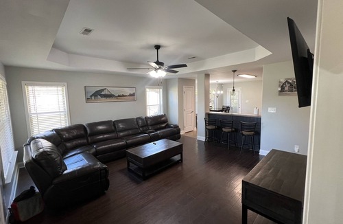 Huntsville House | -> Central HSV: Minutes to everything! <-