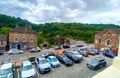 Ironbridge Apartment | Central Ironbridge Apartment