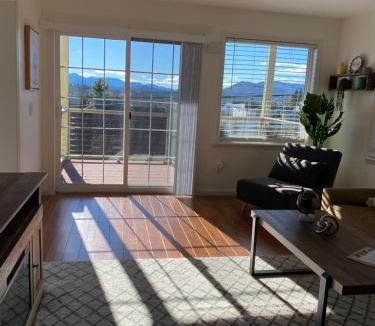 Lake Placid Apartment | Central Lake Placid Mountain Views