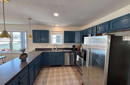 Lake Placid Apartment | Central Lake Placid Mountain Views