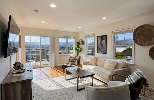 Lake Placid Apartment | Central Lake Placid Views