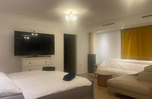 Brugg Apartment | Central Living Brugg - View of Black Tower Apartment